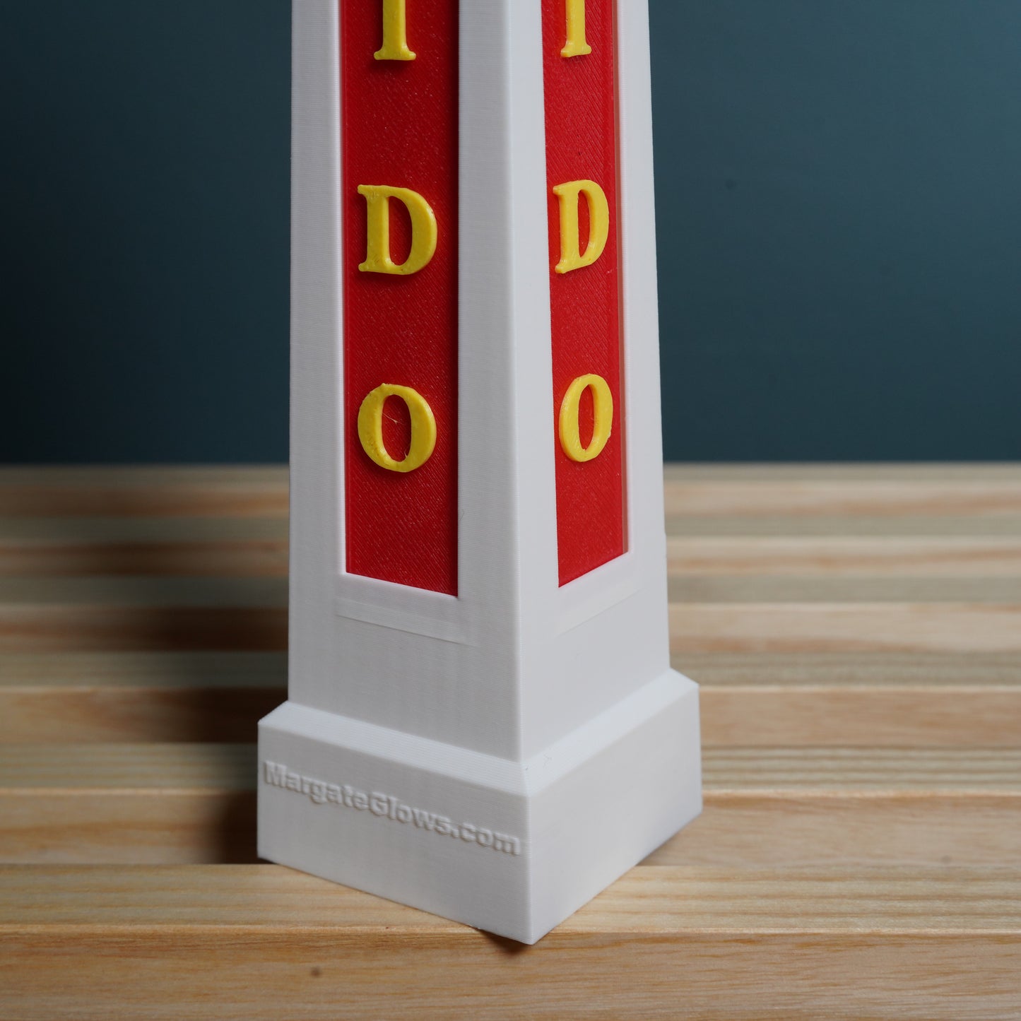 Margate Lido Christmas Tree Topper